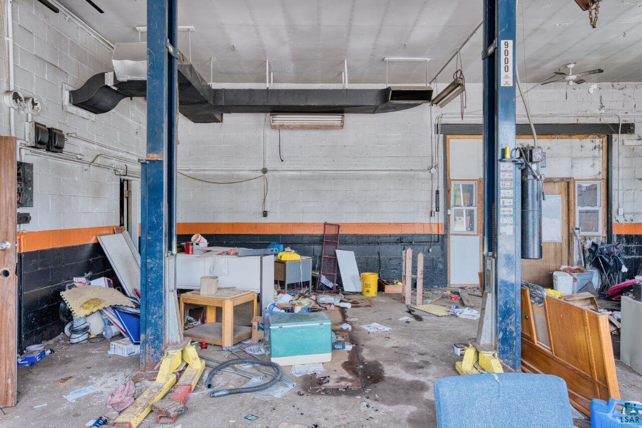 421 Main Street South Aurora, MN 55705 - Photo 3 of 19 Basement with concrete block wall