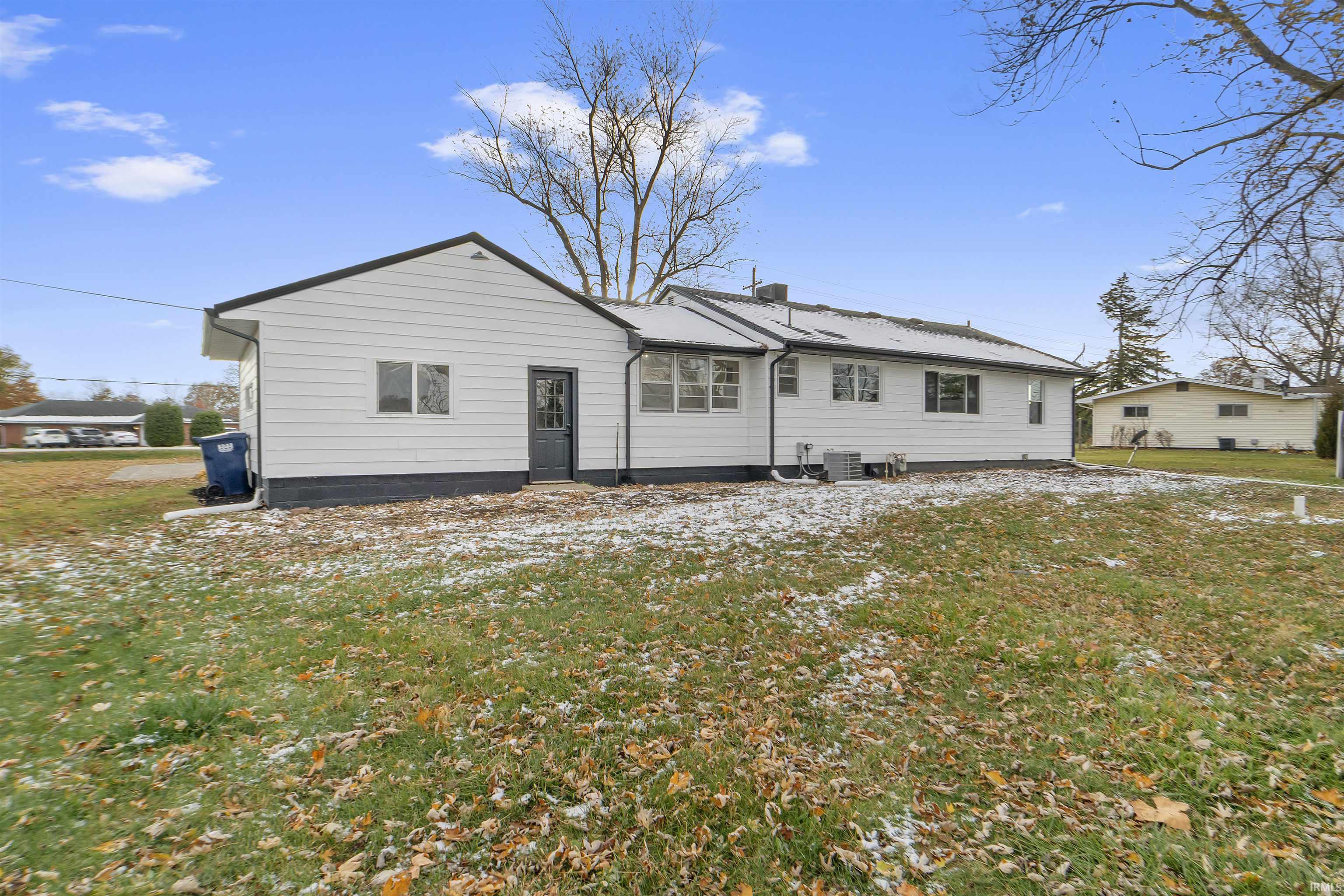156 West Markle Road Huntington, IN 46750 - Photo 15 of 19 Gallery Image 15