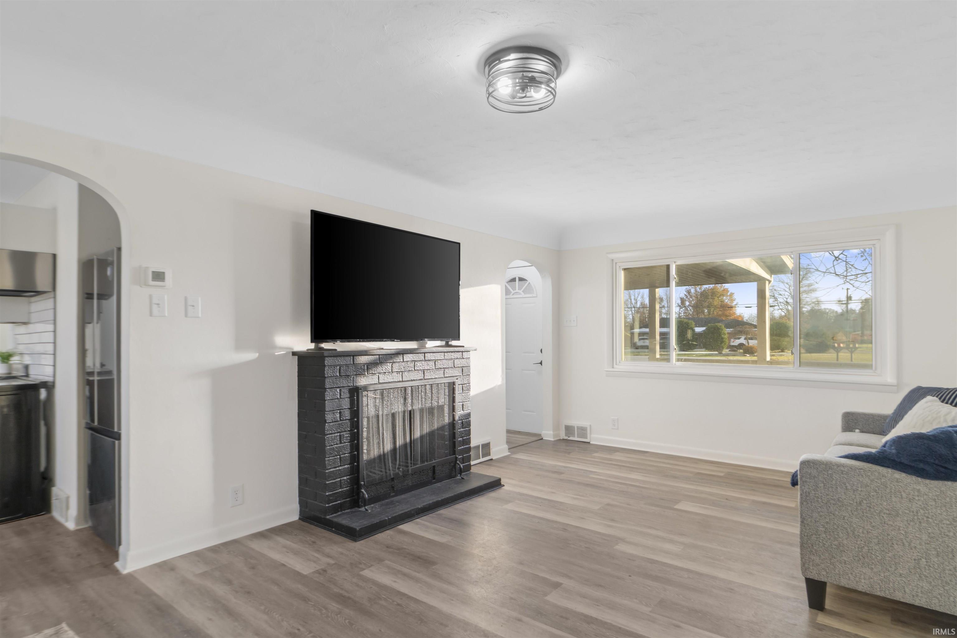 156 West Markle Road Huntington, IN 46750 - Photo 4 of 19 Gallery Image 4