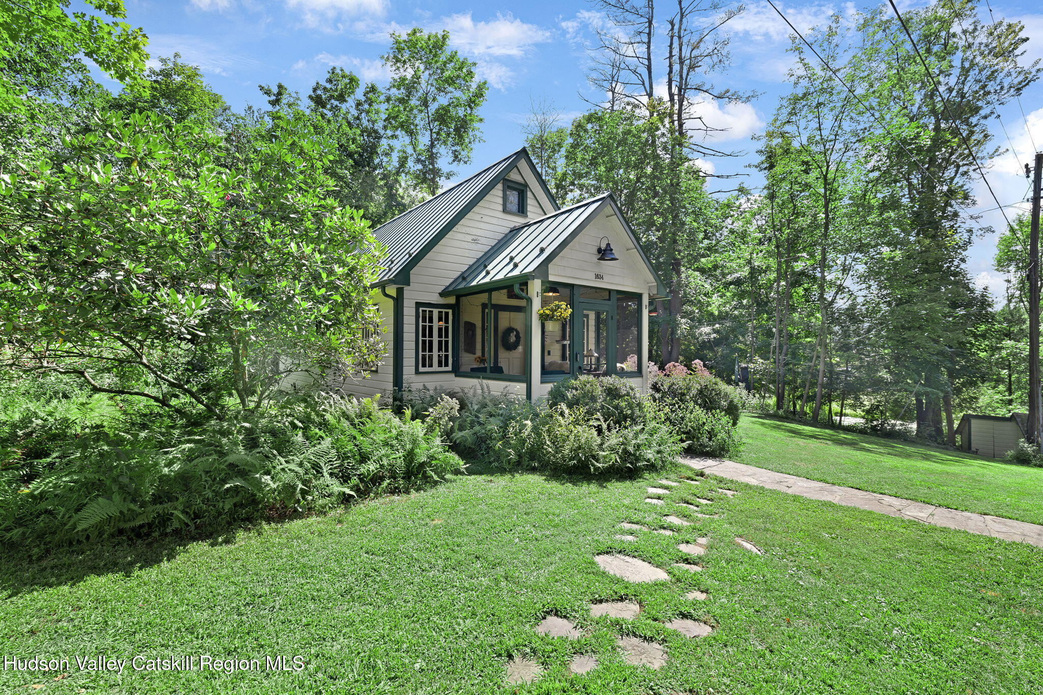 1634 High Falls Road Catskill, NY 12414 - Photo 2 of 27 26-web-or-mls-K15A1368