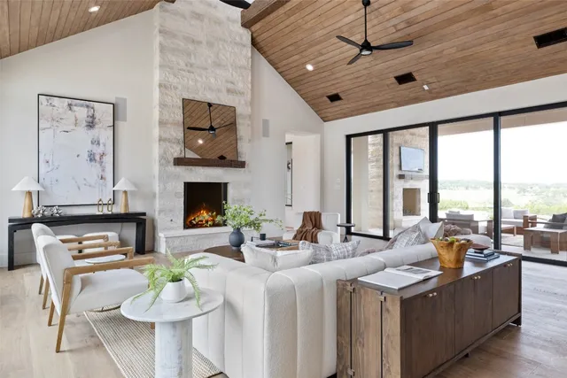 $3,499,000 | 16114 Cool Breeze Cove, Austin, TX 78738