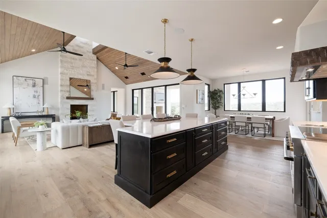 $3,499,000 | 16114 Cool Breeze Cove, Austin, TX 78738