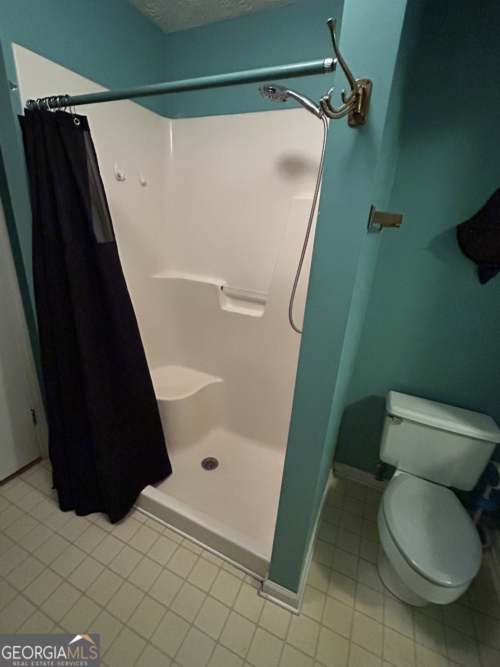 1595 Timothy Road Athens, GA 30606 - Photo 10 of 22 a bathroom with a sink and toilet