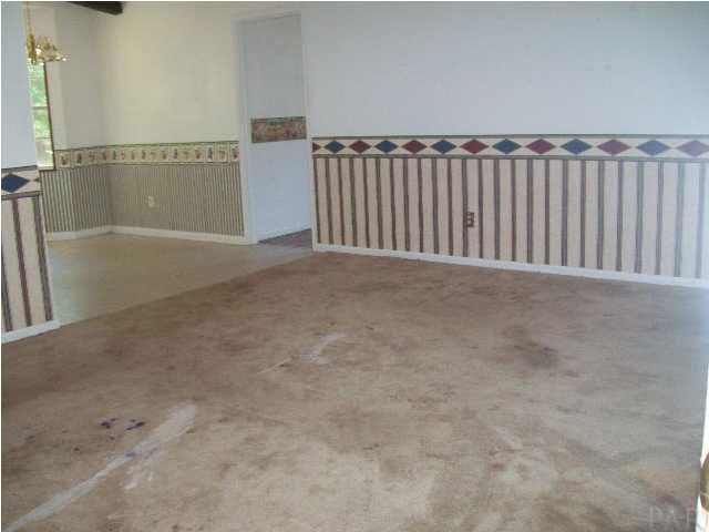 4460 Galt City Road Milton, FL 32583 - Photo 4 of 6 LIVING AREA