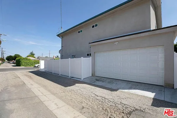 $3,800 | 6817 Bertrand Avenue, Reseda, CA 91335