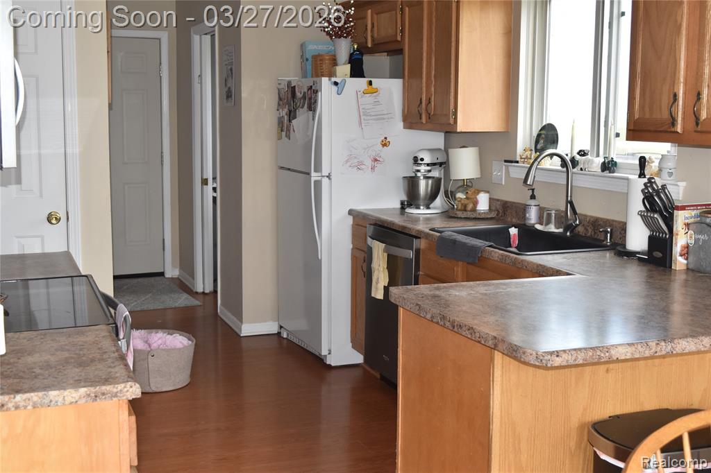 6619 Fisher Road Jeddo, MI 48032 - Photo 7 of 22