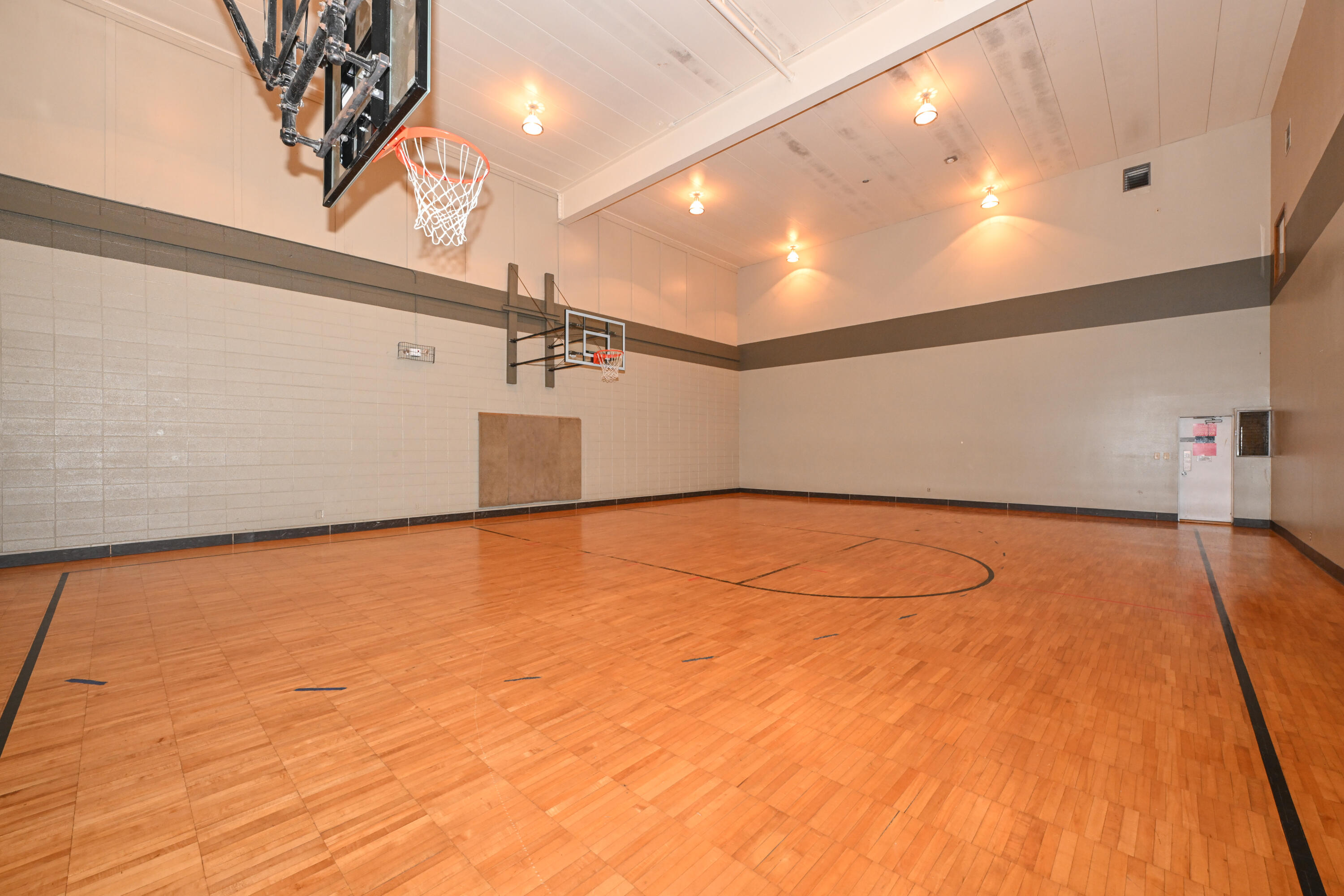 12765 West Hampton Avenue, Unit 207 Butler, WI 53007 - Photo 21 of 36 Photo (26)