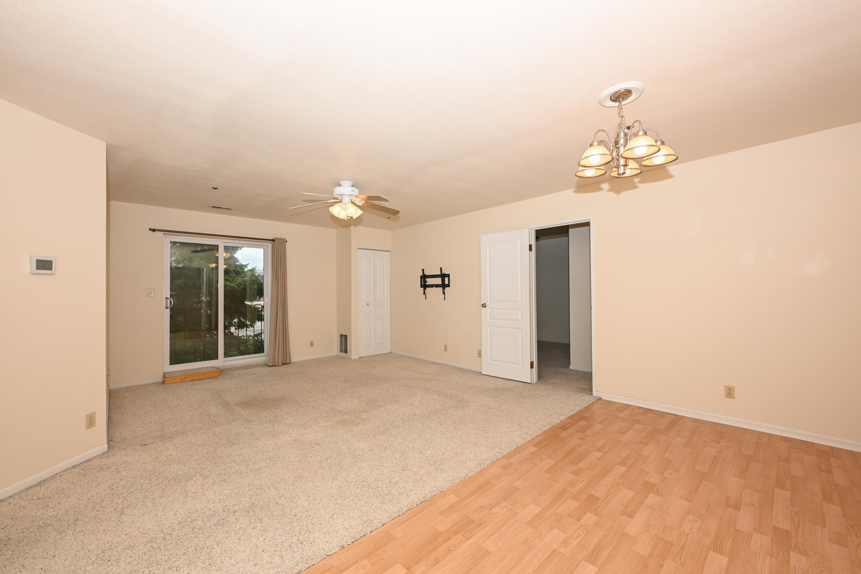 12765 West Hampton Avenue, Unit 207 Butler, WI 53007 - Photo 3 of 36 Photo (8)