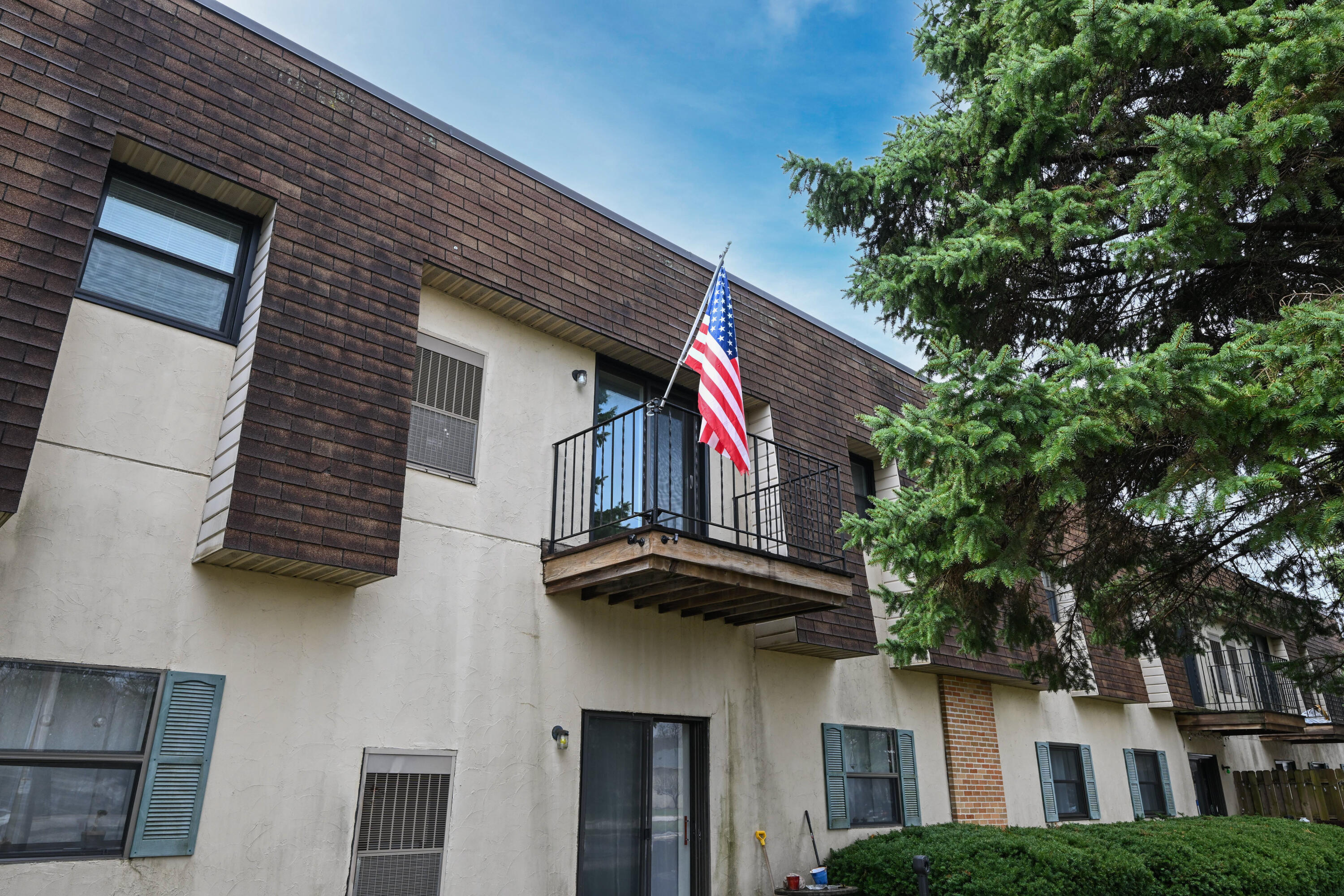 12765 West Hampton Avenue, Unit 207 Butler, WI 53007 - Photo 33 of 36 Photo (1)