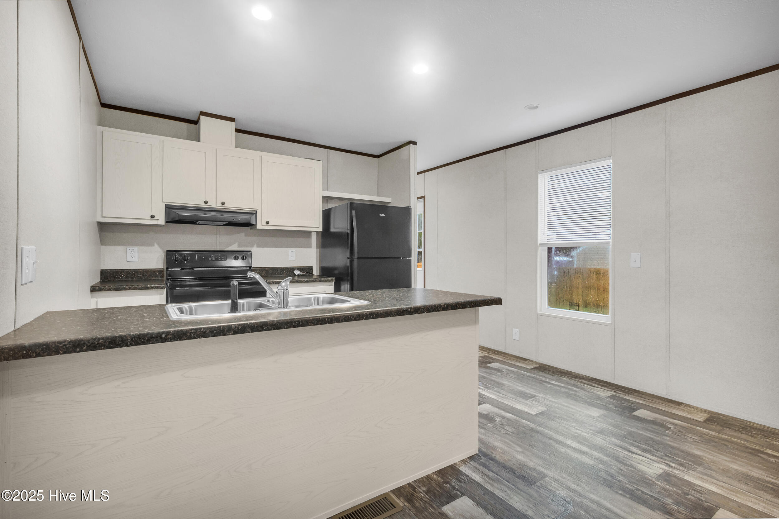 108 Gladewood Circle New Bern, NC 28560 - Photo 5 of 26 5_4