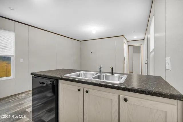 $1,350 | 108 Gladewood Circle, New Bern, NC 28560