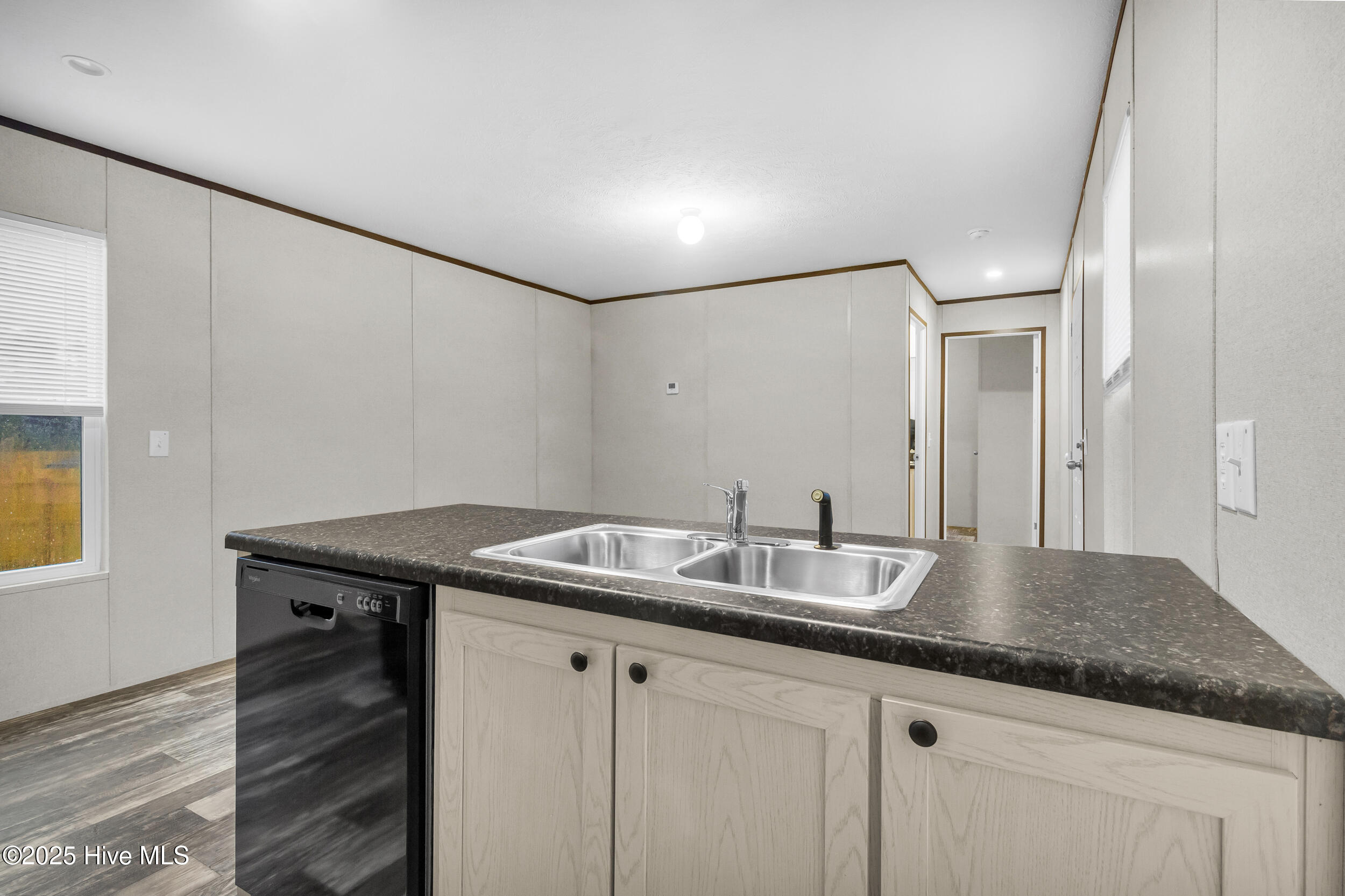 108 Gladewood Circle New Bern, NC 28560 - Photo 8 of 26 8_7