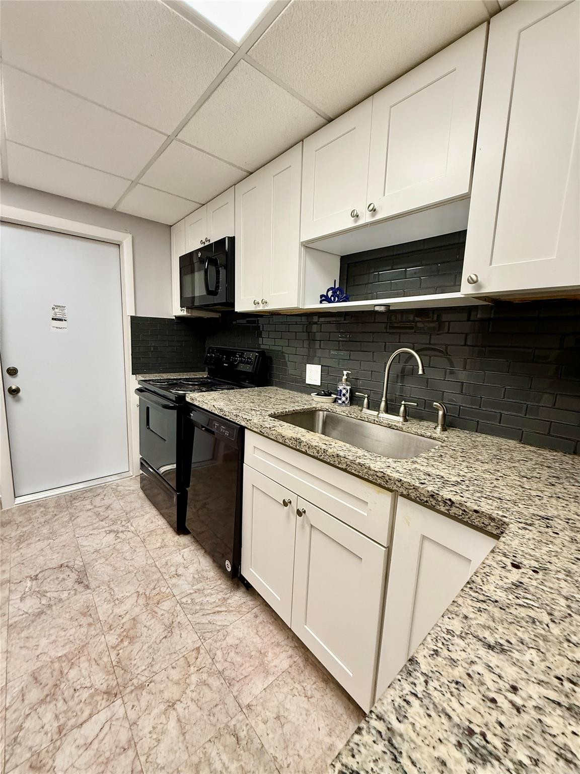 2601 South Course Drive, Unit 104 Pompano Beach, FL 33069 - Photo 4 of 33 Photo 4