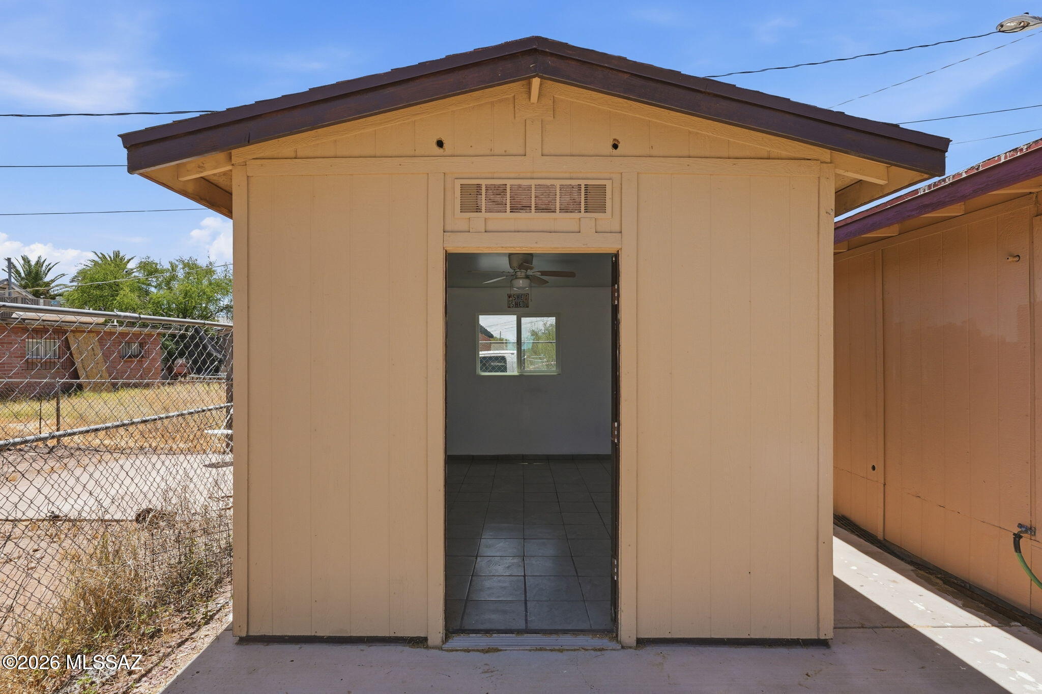 5125 South Missiondale Road Tucson, AZ 85706 - Photo 22 of 32 a view of entrance gate of a house