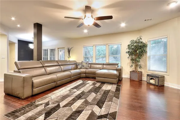 $8,500 | 2676 Brickell Square, Atlanta, GA 30341