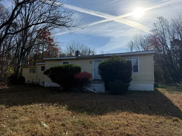 $190,000 | 7212 Wood Haven Road, Roanoke, VA 24019