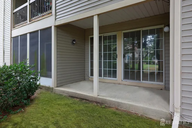 $2,150 | 123 G Concordia Circle, Unit G, Monroe Township, NJ 08831