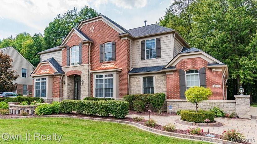 1720 Trinity Road Canton, MI 48187 - Photo 2 of 41