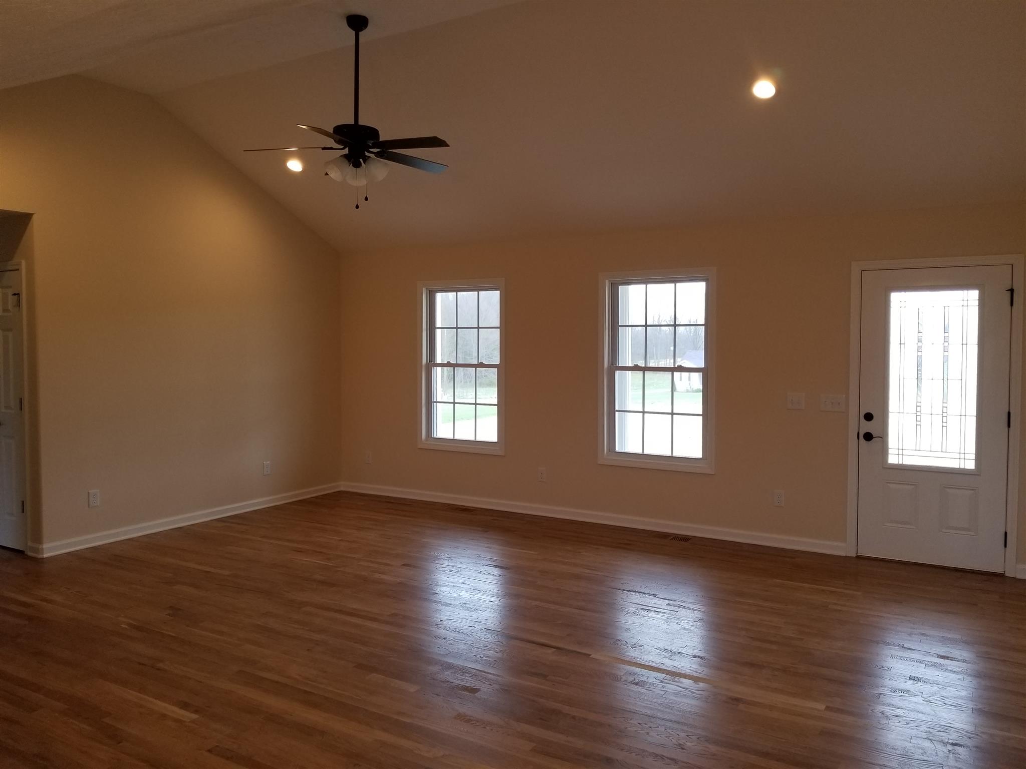 383 Trent Road Lafayette, TN 37083 - Photo 8 of 15 Gallery Image 8