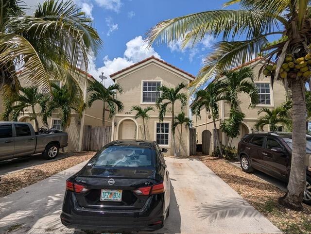 4907 Springfield Street Lake Worth, FL 33463 - Photo 1 of 10 Front
