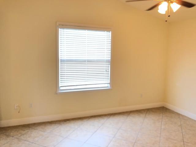 4907 Springfield Street Lake Worth, FL 33463 - Photo 3 of 10 20190909200118062758000000-o