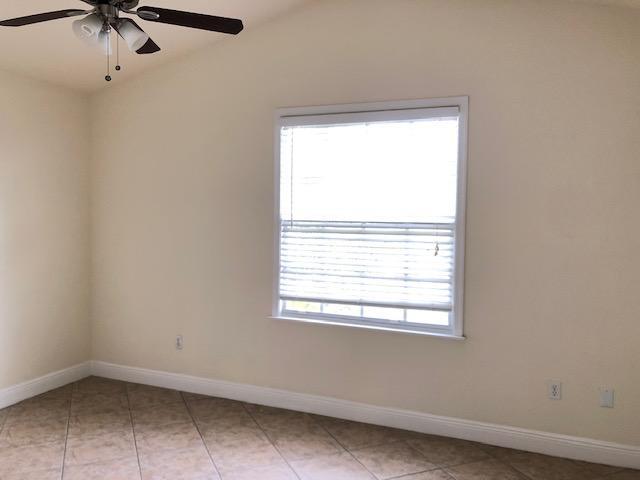 4907 Springfield Street Lake Worth, FL 33463 - Photo 4 of 10 20190909200121946247000000-o
