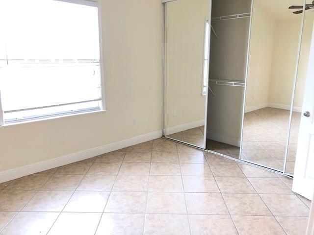 4907 Springfield Street Lake Worth, FL 33463 - Photo 6 of 10 20190909200125506629000000-o