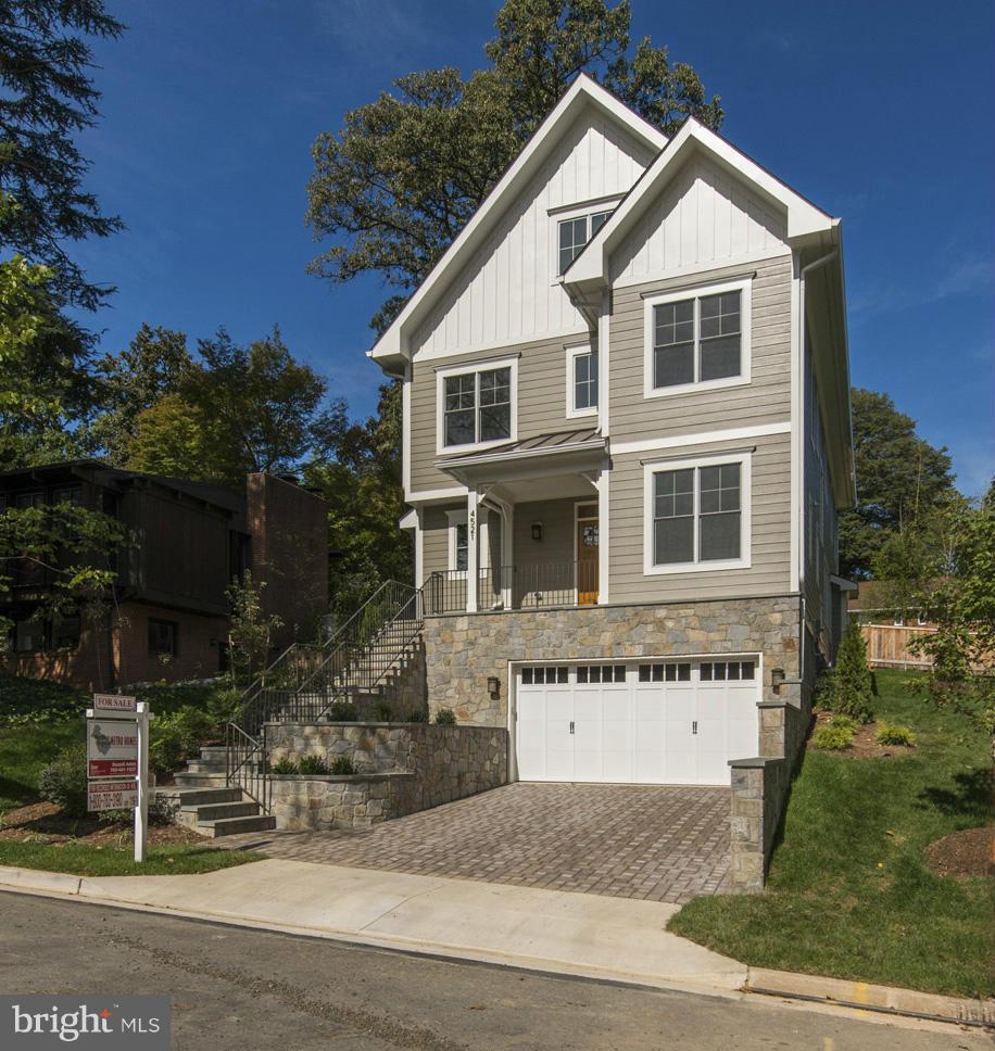 4521 25th Road North Arlington, VA 22207 - Photo 1 of 23 Exterior (Front)