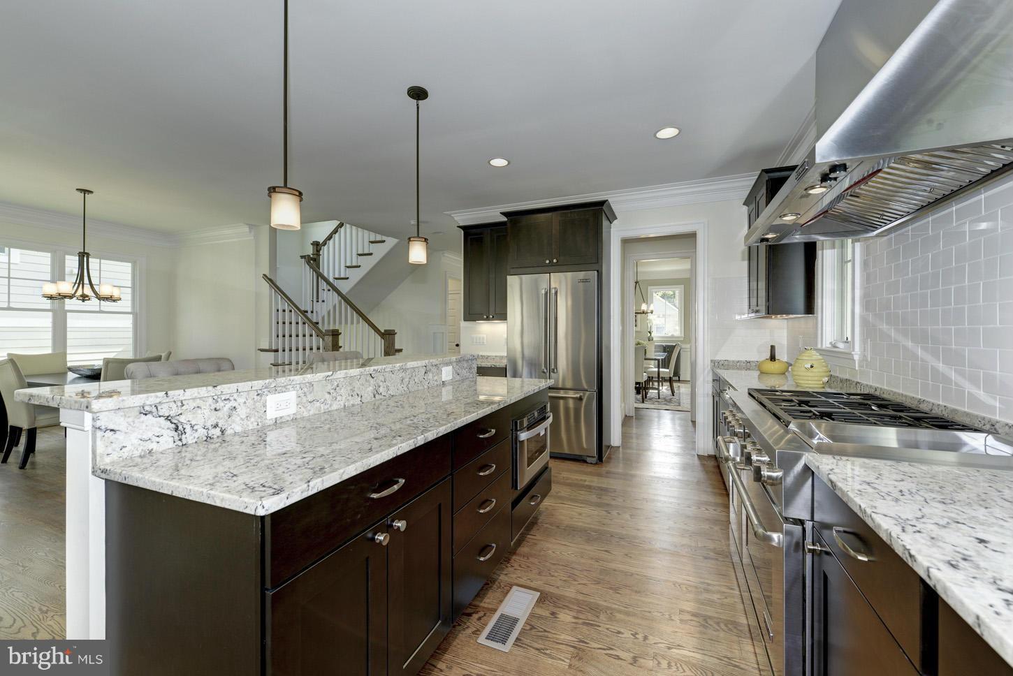 4521 25th Road North Arlington, VA 22207 - Photo 4 of 23 Kitchen
