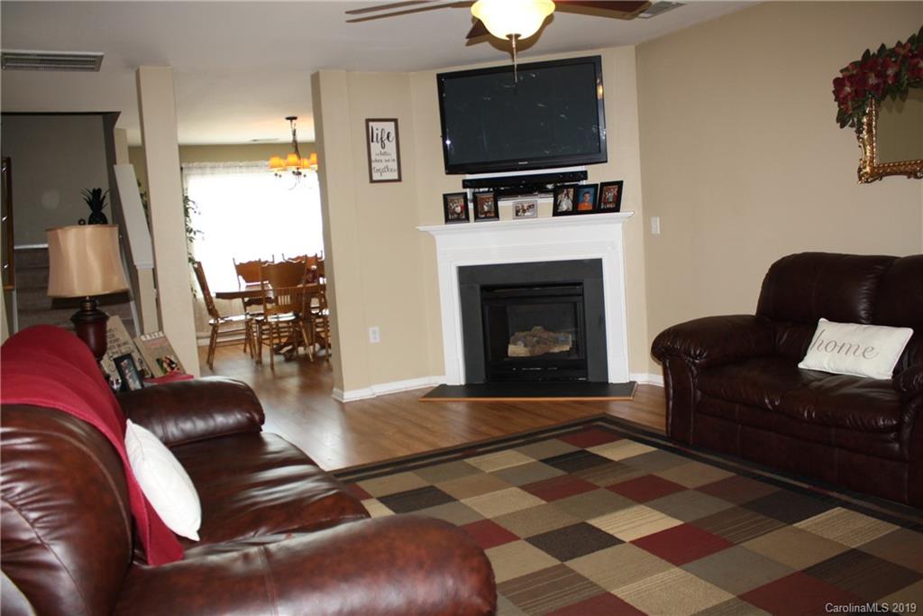 717 Overlook Road Lowell, NC 28098 - Photo 12 of 30 Gallery Image 12
