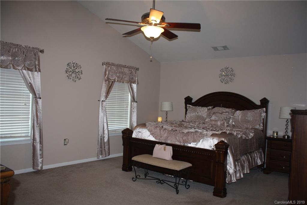 717 Overlook Road Lowell, NC 28098 - Photo 19 of 30 Gallery Image 19