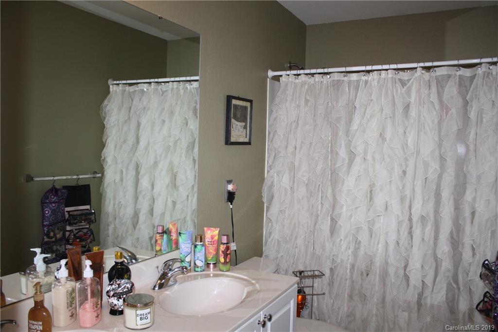 717 Overlook Road Lowell, NC 28098 - Photo 26 of 30 Gallery Image 26