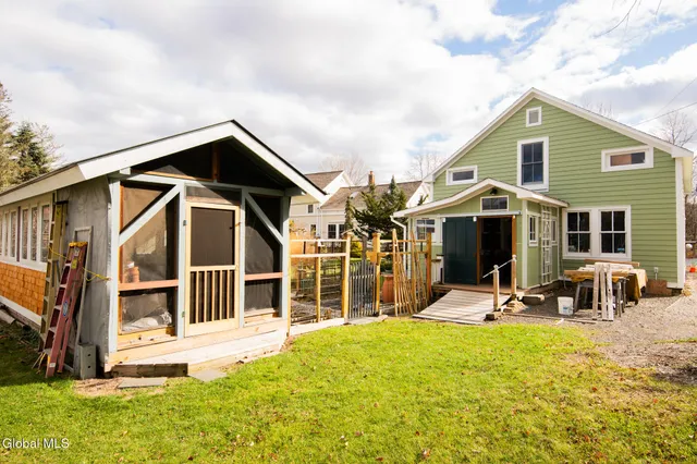 $674,900 | 40 Crosier Road, Hebron, NY 12865