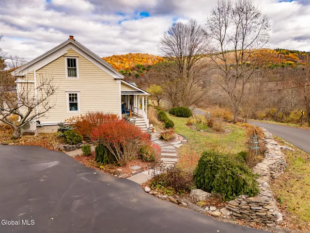 $674,900 | 40 Crosier Road, Hebron, NY 12865