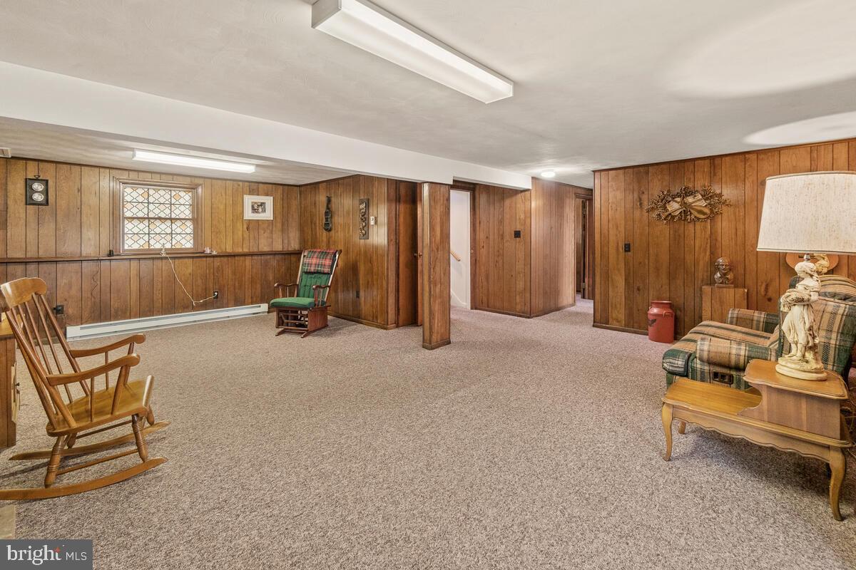 7434 Round Hill Road Frederick, MD 21702 - Photo 24 of 38
