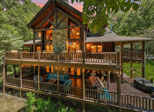 $2,000,000 | 505 Old Salem Road, Mineral Bluff, GA 30559