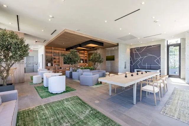 $3,950 | 23 Northeast 17th Terrace, Unit B2, Miami, FL 33132