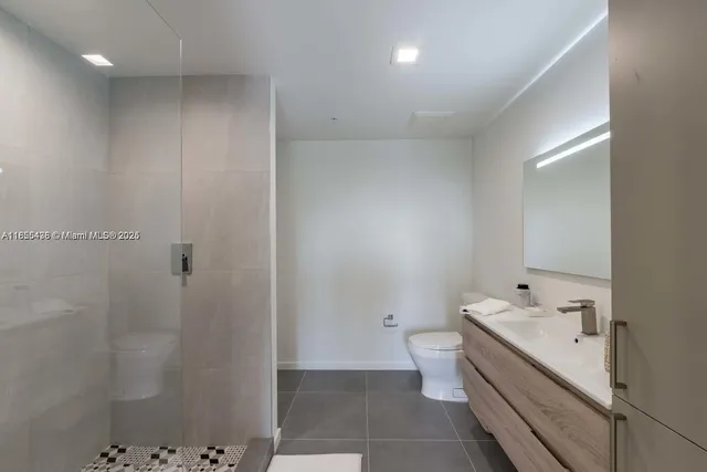 $3,950 | 23 Northeast 17th Terrace, Unit B2, Miami, FL 33132