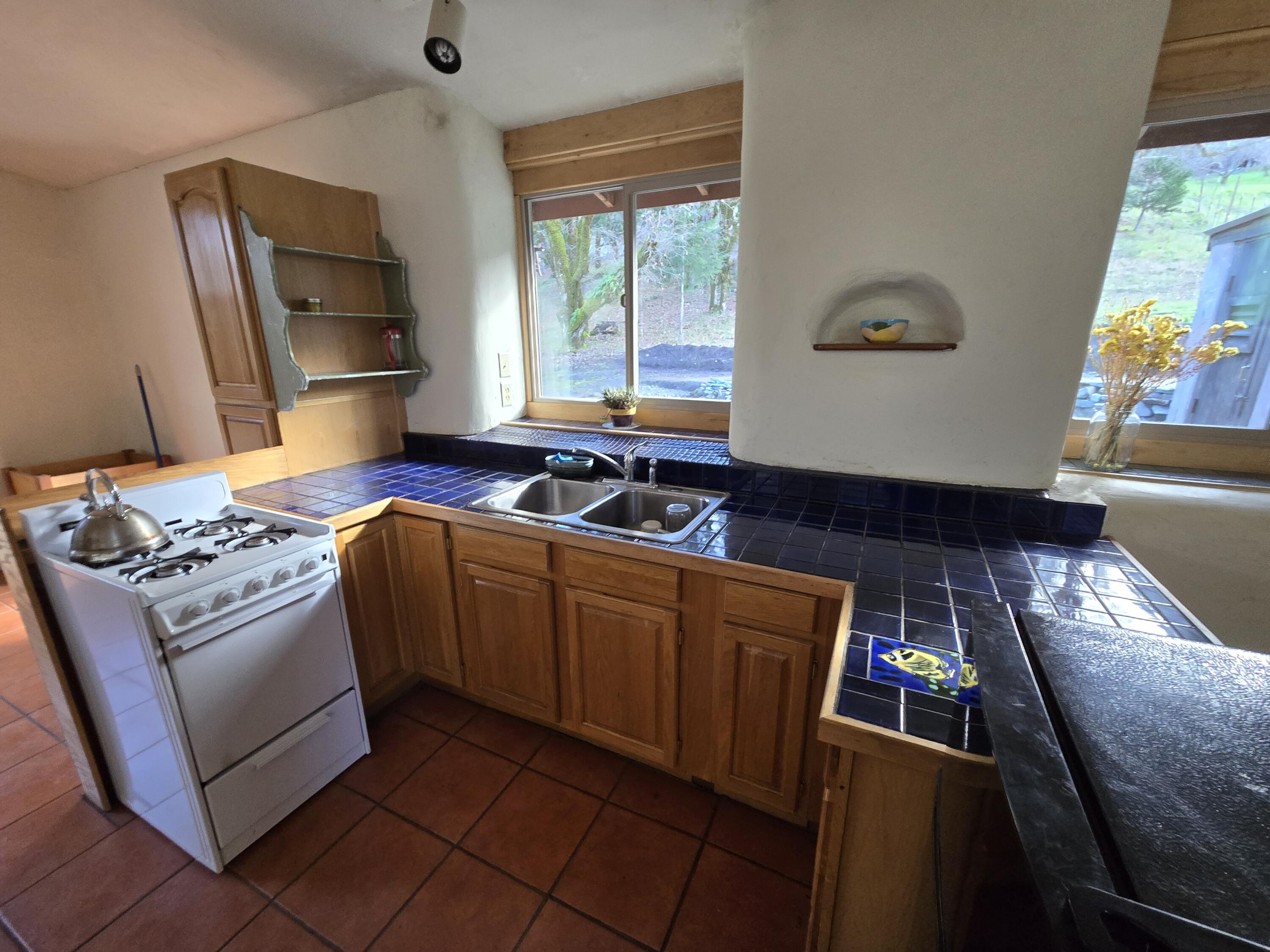3830 Thomas Road Miranda, CA 95553 - Photo 48 of 82