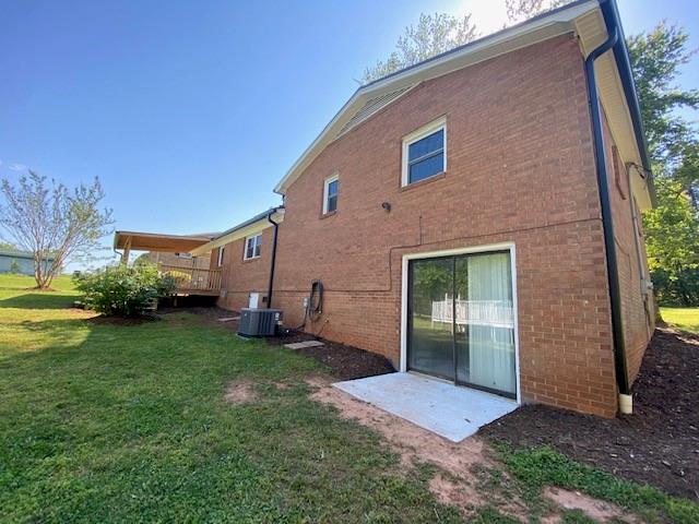 826 Setzer Drive Conover, NC 28613 - Photo 2 of 29 Gallery Image 2