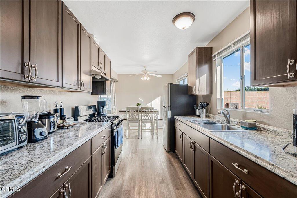 3508 Kern Street Oxnard, CA 93033 - Photo 16 of 45