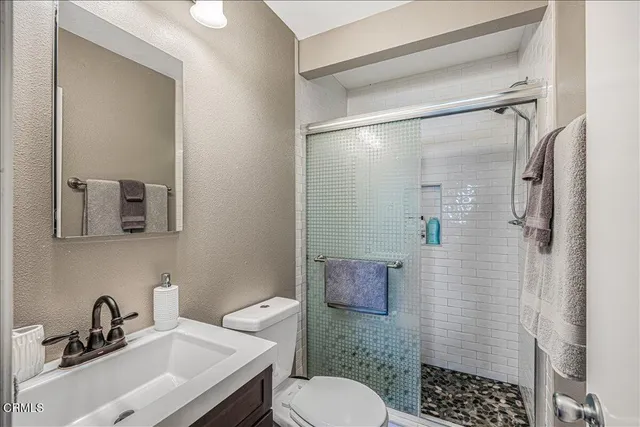 $725,000 | 3508 Kern Street, Oxnard, CA 93033