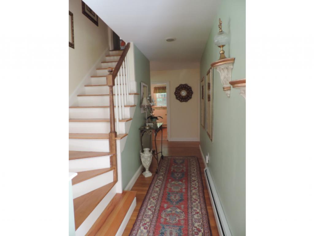 1 Runawit Road Exeter, NH 03833 - Photo 3 of 29