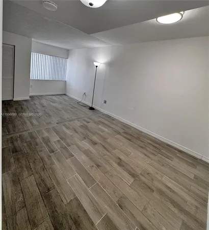 $1,700 | 711 North Pine Island Road, Unit 211, Plantation, FL 33324