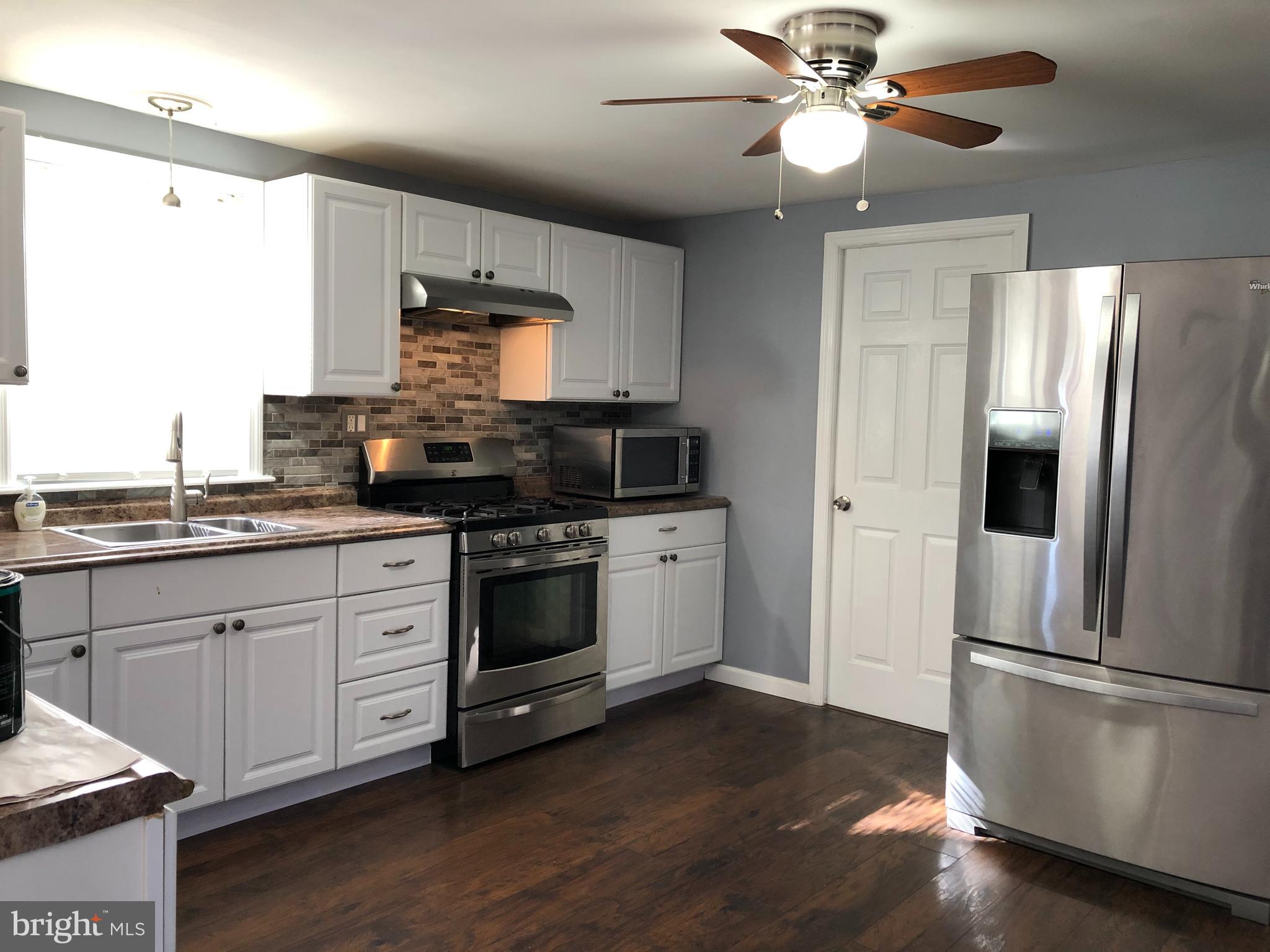 229 Truman Avenue Williamstown, NJ 08094 - Photo 7 of 25 Stainless steel appliances