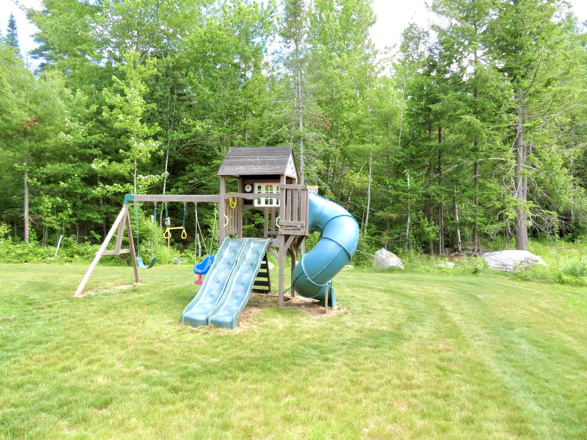 13 Maysens Way Windham, ME 04062 - Photo 15 of 50
