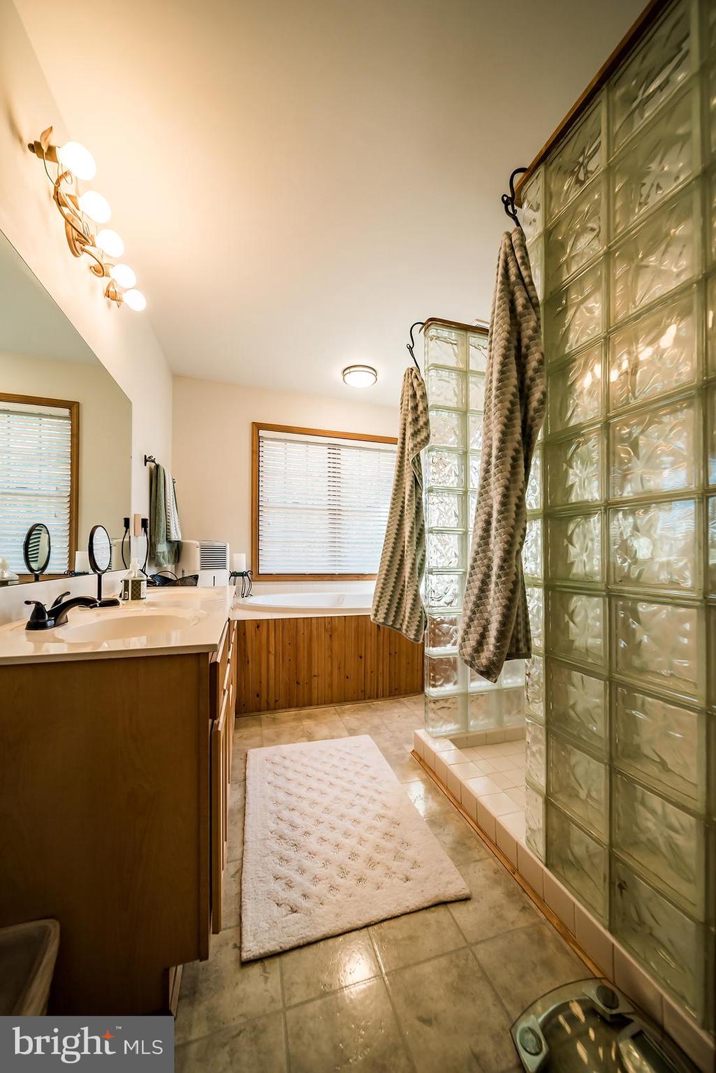 2811 Cove Point Road Lusby, MD 20657 - Photo 10 of 45 Gallery Image 10