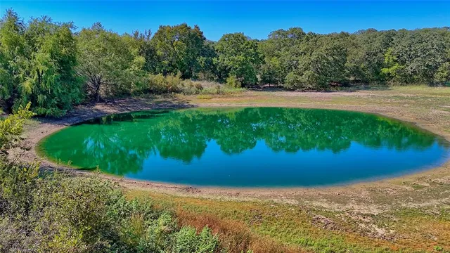 $400,000 | 901 Pigg Road, Bowie, TX 76230