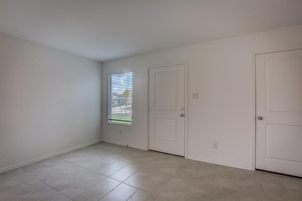 11831 Arkoma Drive Rhome, TX 76078 - Photo 5 of 30