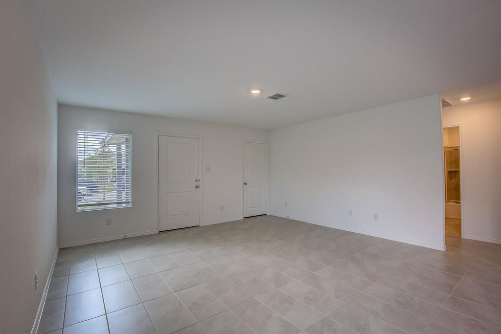 11831 Arkoma Drive Rhome, TX 76078 - Photo 8 of 30